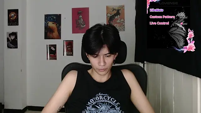 Snapshot of Dha_lia0 chatting on November 3, 2025, 4:28 am Dha lia0 online show from November 3, 2025, 4:28 am