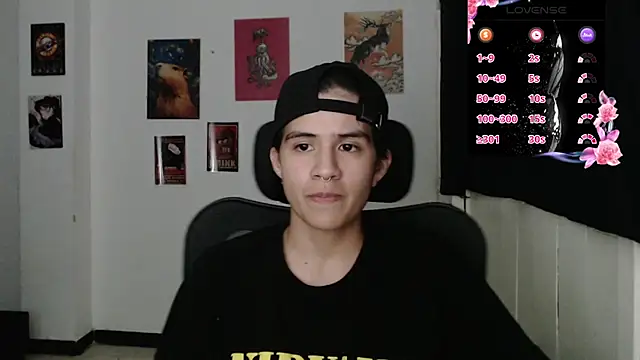 Snapshot of Dha_lia0 chatting on November 6, 2025, 5:00 am Dha lia0 online show from November 6, 2025, 5:00 am