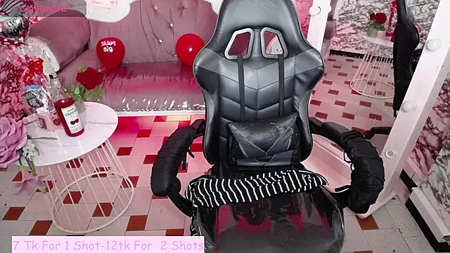 Skye Little v online show from February 14, 2025, 10:49 am