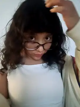 CelestGirl online show from September 29, 2025, 3:57 am