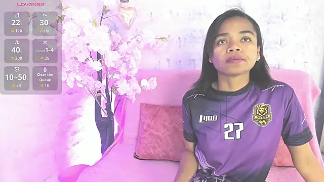 Snapshot of Gletty_noa chatting on October 7, 2025, 7:26 pm Gletty noa online show from October 7, 2025, 7:26 pm
