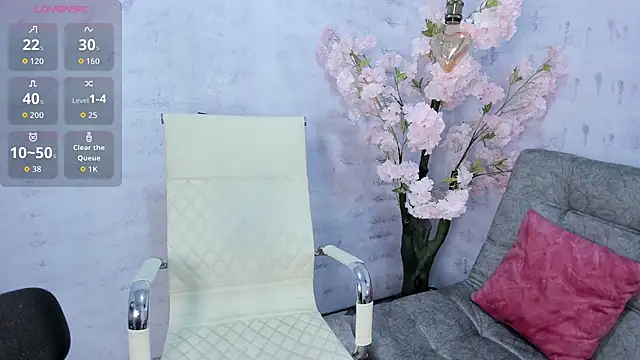 Snapshot of Gletty_noa chatting on September 27, 2025, 8:26 pm Gletty noa online show from September 27, 2025, 8:26 pm