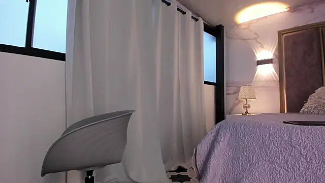 ValeriaOrtega online show from June 17, 2026, 11:42 am