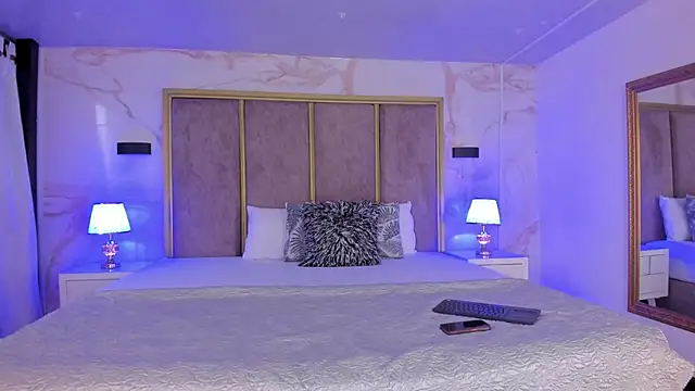 ValeriaOrtega online show from October 14, 2025, 11:22 am