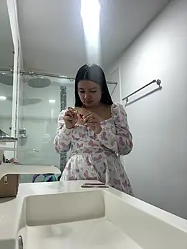 ValeriaOrtega online show from February 14, 2026, 10:15 am