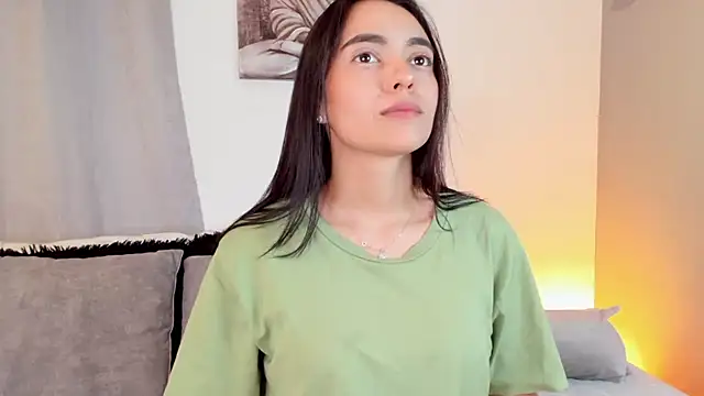 Snapshot of miss_hellen2 chatting on March 22, 2025, 4:56 am miss hellen2 online show from March 22, 2025, 4:56 am