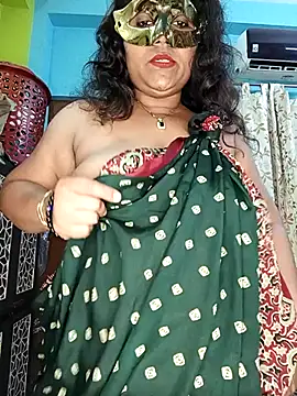hevensex143 online show from May 21, 2026, 7:44 pm