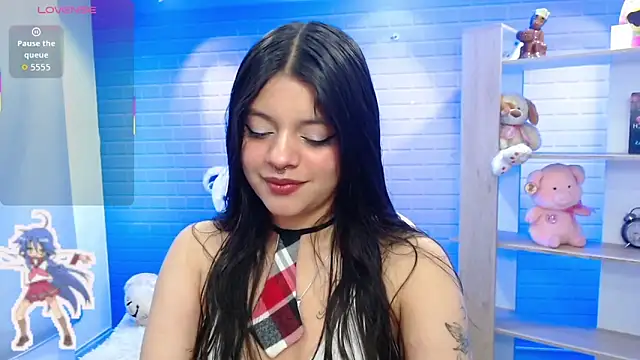 ashley cute77 online show from November 16, 2025, 11:37 am