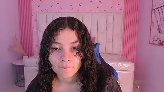 shalon diaz s online show from February 12, 2026, 1:11 pm