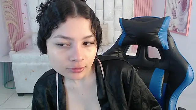 shalon diaz s online show from November 8, 2025, 1:03 pm