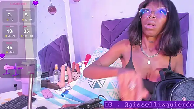 Liincostelloo online show from October 7, 2025, 7:48 pm