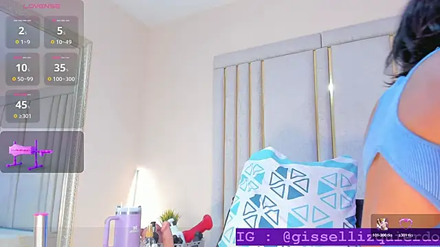 Liincostelloo online show from October 31, 2025, 12:46 pm