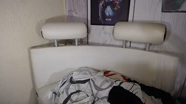 JULIANAWET69 online show from February 12, 2025, 3:07 am