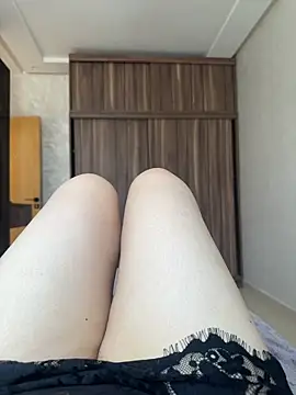 Ayochaa online show from April 15, 2026, 1:37 pm