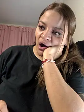 victoria  floyd online show from March 1, 2025, 3:43 am