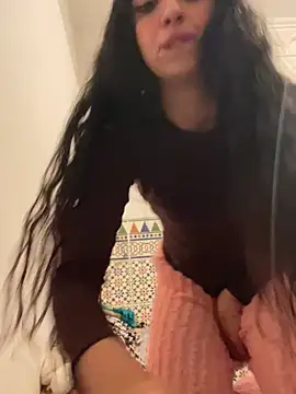 majdolin78 online show from February 26, 2025, 11:21 am