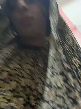 Snapshot of majdolin78 chatting on January 19, 2026, 11:25 am majdolin78 online show from January 19, 2026, 11:25 am