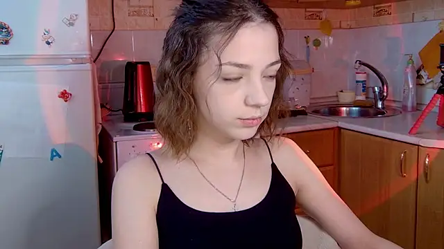 PamBeesly online show from February 8, 2026, 8:23 am