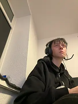 Ciara2004 online show from January 13, 2026, 7:29 pm