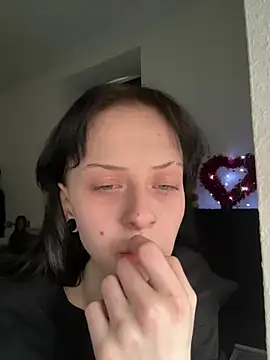 Snapshot of Ciara2004 chatting on February 13, 2026, 2:06 pm Ciara2004 online show from February 13, 2026, 2:06 pm