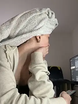 Snapshot of Ciara2004 chatting on February 15, 2026, 10:58 am Ciara2004 online show from February 15, 2026, 10:58 am