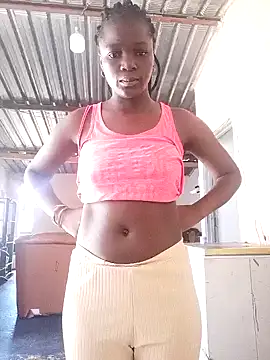 Snapshot of Angelbabe26 chatting on February 4, 2025, 10:43 am Angelbabe26 online show from February 4, 2025, 10:43 am