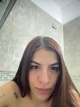 thompsonabella666 online show from April 5, 2026, 3:02 am
