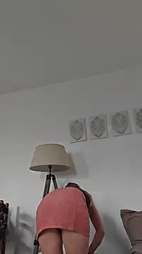 SweetyNinaOff1 online show from January 13, 2026, 12:53 pm