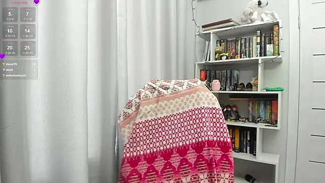 LillyFan-X online show from February 17, 2025, 6:20 am