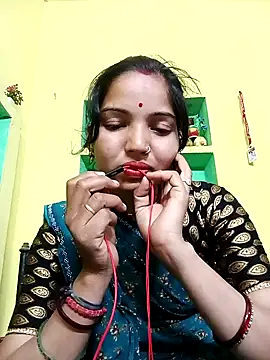 Bhuvi Bedi online show from February 12, 2025, 3:38 pm