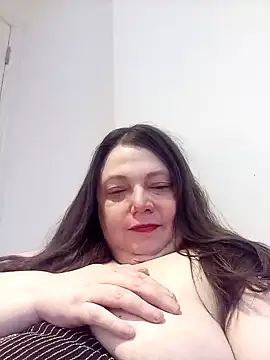 HotHornyEmmaX online show from February 14, 2025, 7:49 am