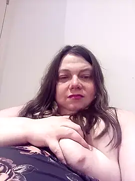 HotHornyEmmaX online show from February 13, 2025, 9:27 pm