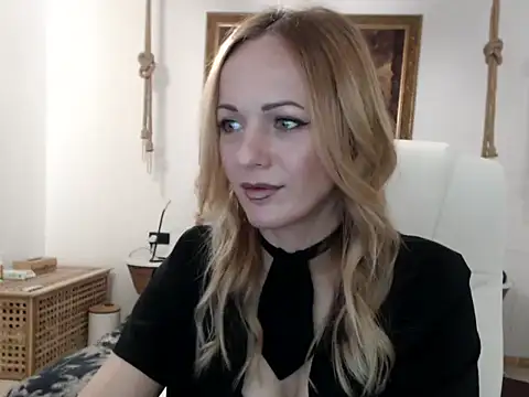 EllyaDiamond online show from January 29, 2025, 7:53 pm