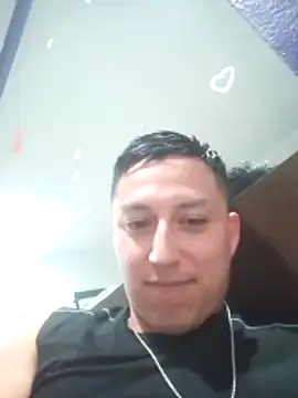 LuisMex1998 online show from November 2, 2025, 9:36 am