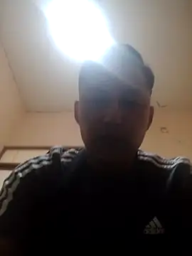 Snapshot of LuisMex1998 chatting on January 16, 2026, 8:46 pm LuisMex1998 online show from January 16, 2026, 8:46 pm