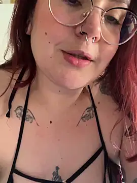 Cherrycherrymiss online show from March 3, 2025, 1:12 pm