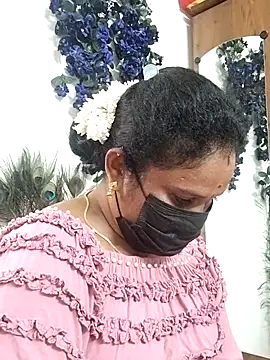 Tamil Aathira online show from September 12, 2025, 4:34 am