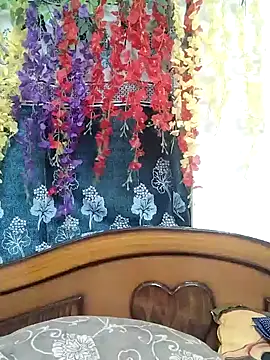 Tamil Aathira online show from September 11, 2025, 4:29 pm