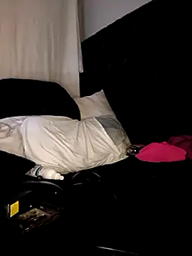 Amandabrown60 online show from March 20, 2025, 10:07 pm