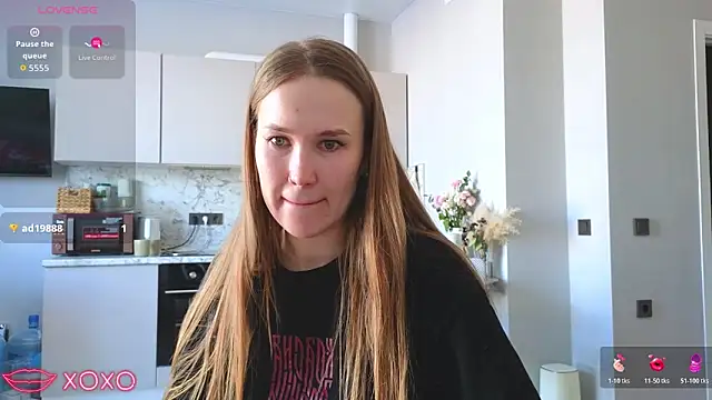 DianaShermy online show from January 14, 2026, 7:56 am