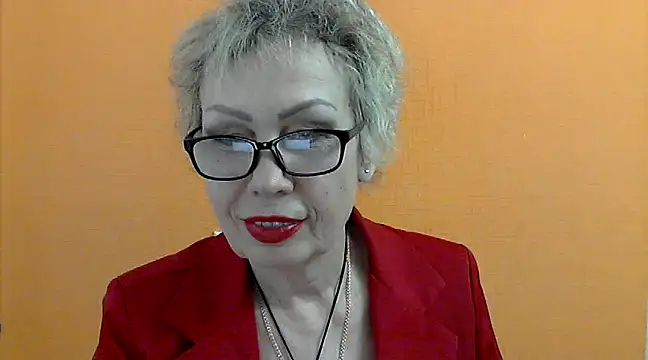 NessyJenixs online show from February 18, 2025, 6:26 pm