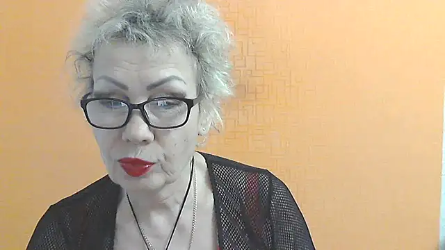 Snapshot of NessyJenixs chatting on February 18, 2026, 1:51 pm NessyJenixs online show from February 18, 2026, 1:51 pm