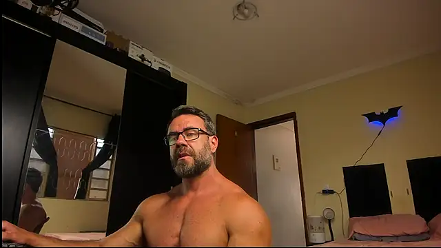 sexyflight online show from December 16, 2025, 6:01 pm