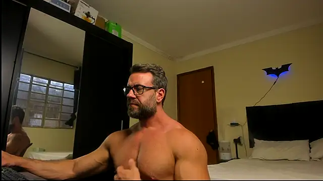 sexyflight online show from October 17, 2025, 6:53 pm