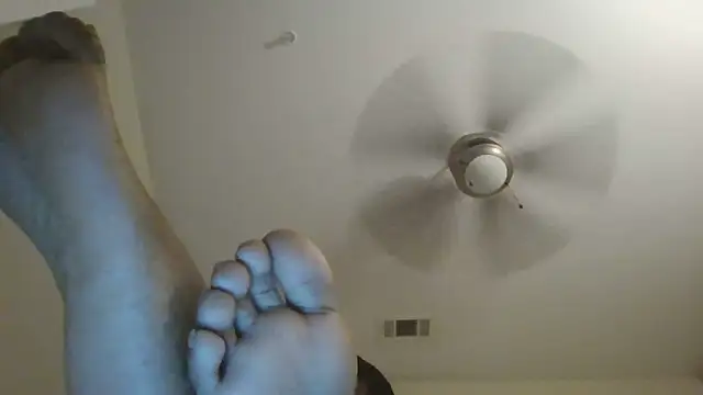 theprettysoles online show from November 9, 2025, 1:53 am