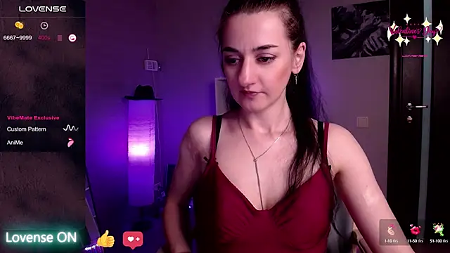 JessicaAlfo online show from February 4, 2025, 12:11 pm