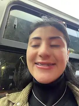 fiorella paris online show from April 4, 2026, 1:23 am