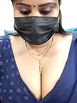 Snapshot of Queenflowerr chatting on March 9, 2025, 3:16 pm Queenflowerr online show from March 9, 2025, 3:16 pm