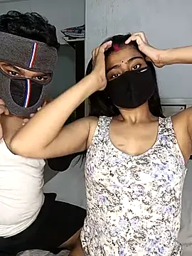 Love-N online show from October 11, 2025, 11:28 pm