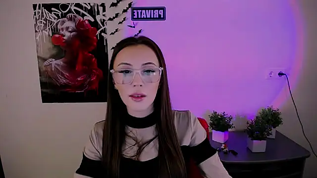 Nikonara Love online show from March 3, 2025, 3:22 pm